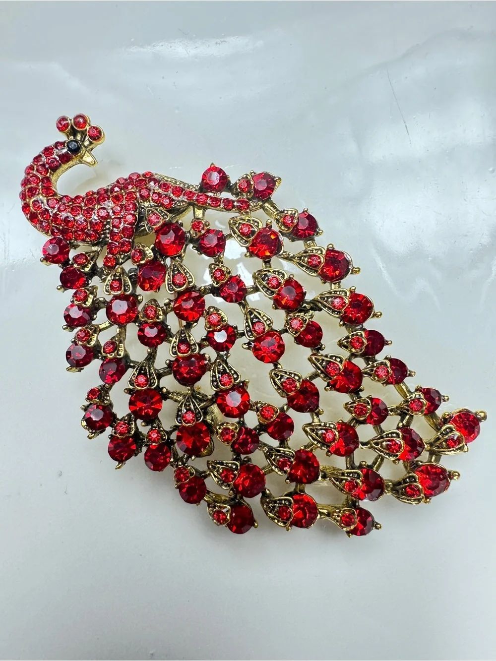 Red Crystal Peacock Brooch - Elegant Women's Jewelry